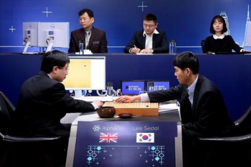 http://image.thepaper.cn/www/image/4/824/398.jpg