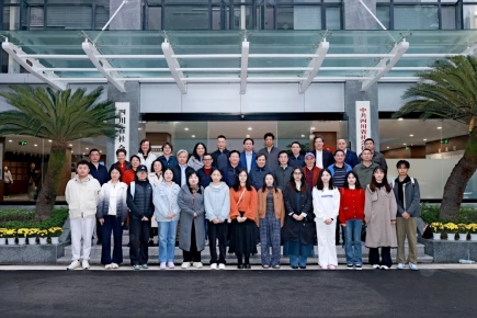 5ad3871e3873afeb4321250dd24b1f4